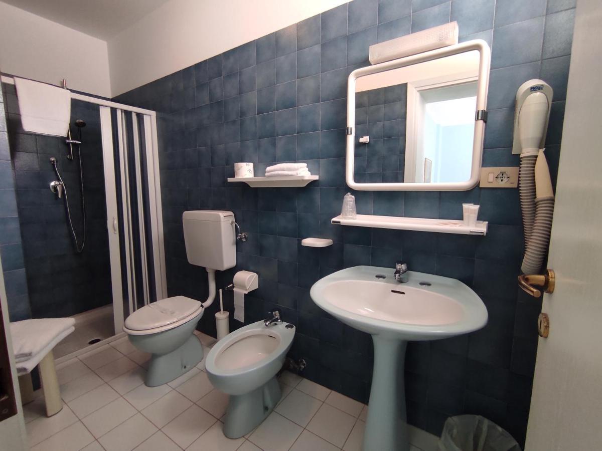Mirella-nuova Gestione Hotel 3*